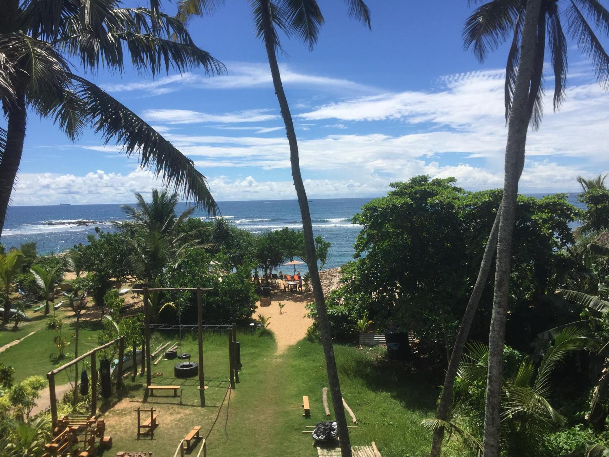 Somerset Mirissa Beach Exterior photo